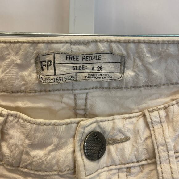 Free People Damask Embossed Jeans - Women Size 26 - Cream - Picture 4 of 6